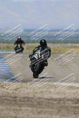 media/Jun-14-2025-Lets Ride (Sat) [[c36d48699a]]/C Group/1140am (Grapevine)/